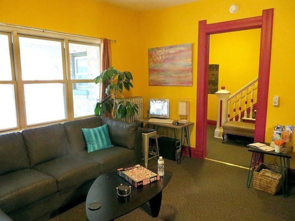 Hi - Madison Hostel Ngoại thất bức ảnh