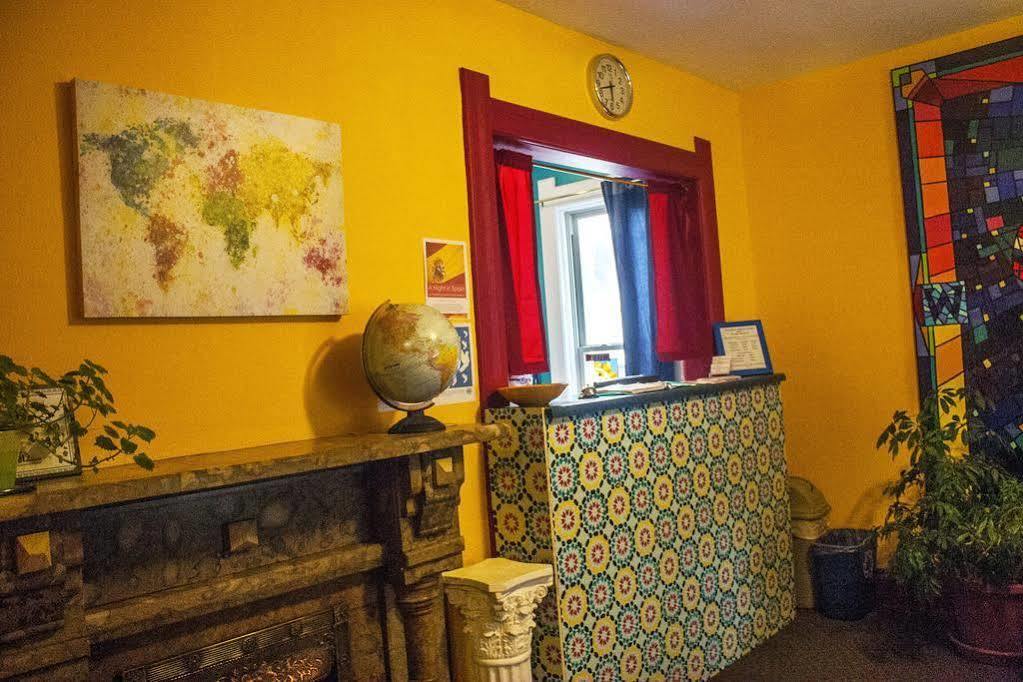 Hi - Madison Hostel Ngoại thất bức ảnh