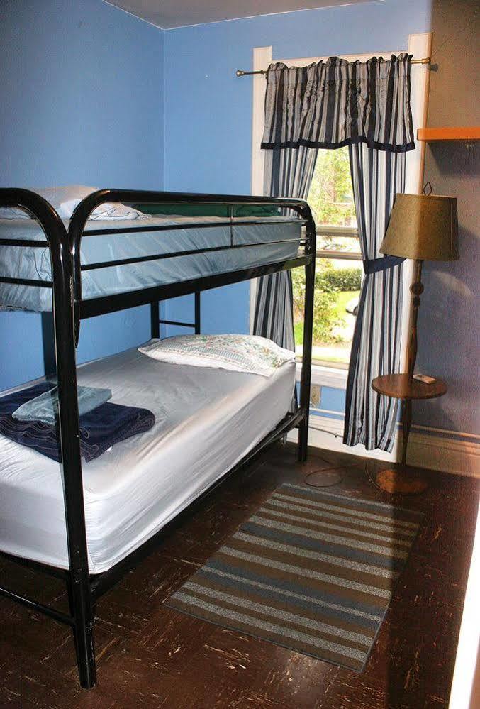 Hi - Madison Hostel Ngoại thất bức ảnh